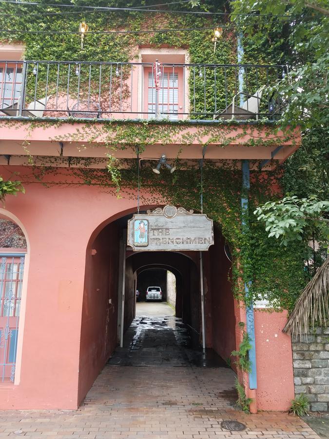 Frenchmen Hotel New Orleans Exterior photo